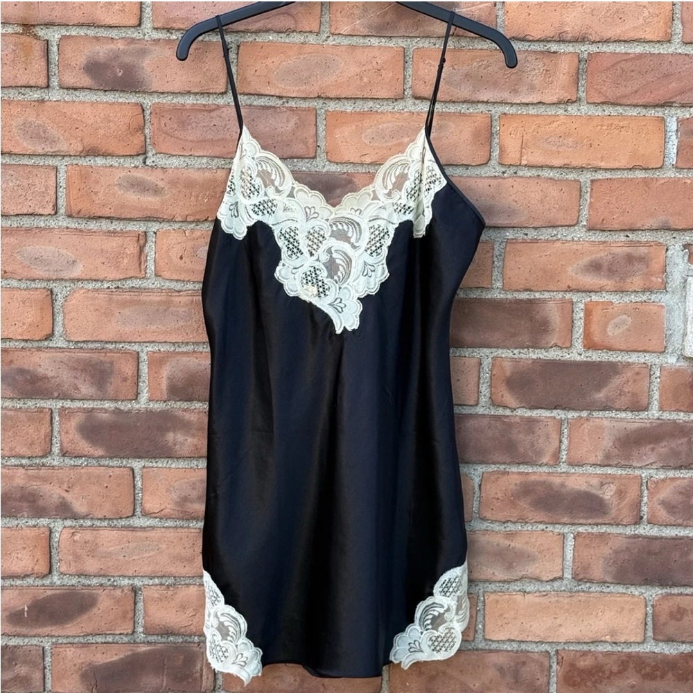 Vintage Victoria's Secret GOLD Label Black & White Lace Slip Dress size medium